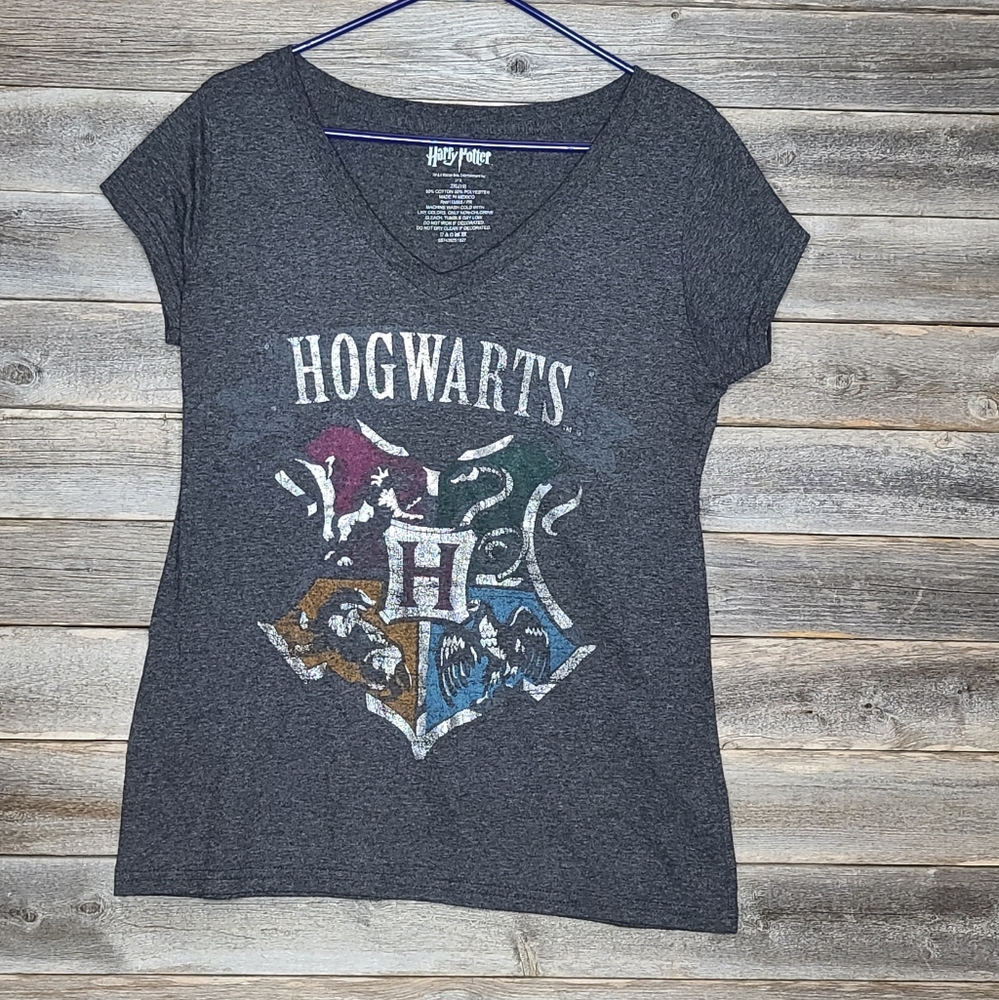 Harry Potter Women's Hogwarts Crest Shirt